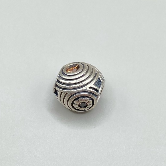 Pandora Hypnotic Charm - Picture 1 of 5